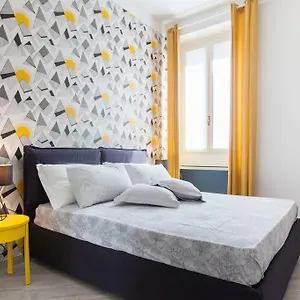 - Porta Venezia Apartment Milan